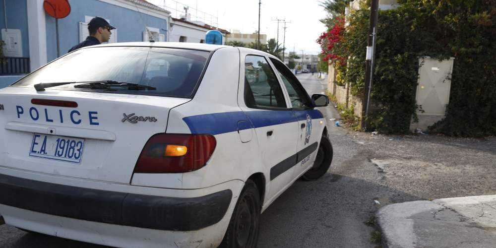 Κτηνωδία: Κρέμασαν σκύλο σε χωράφι στην Αχαία – 1000 ευρώ επικήρυξη για τον δράστη (σκληρές εικόνες)
